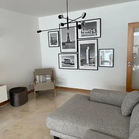 Figueira Centro By Rent4all Apartamento